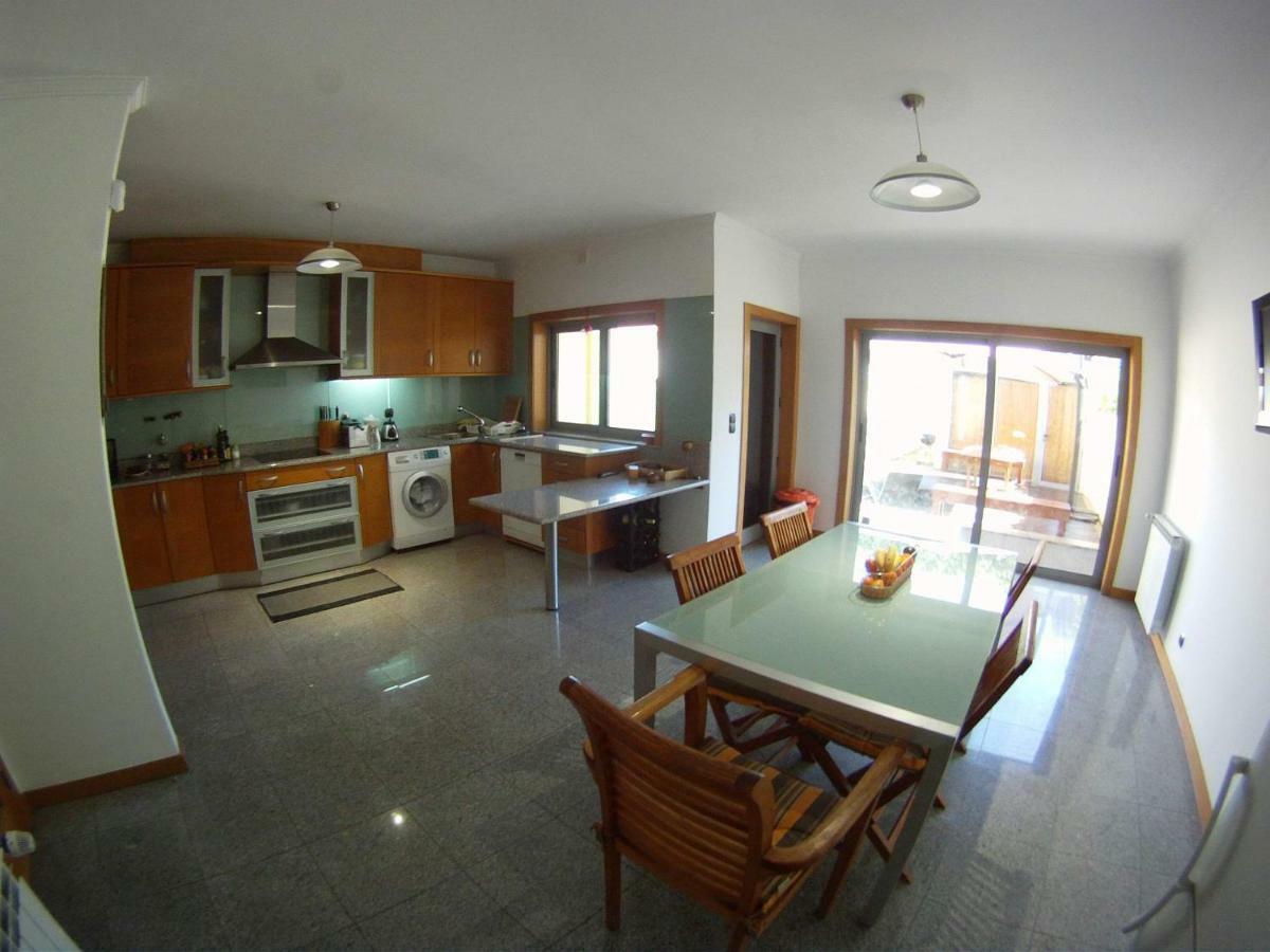 Cabedelo Guest House فيانا دو كاستيلو المظهر الخارجي الصورة